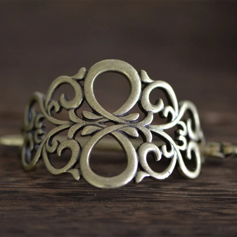 Infinity Hairpin
