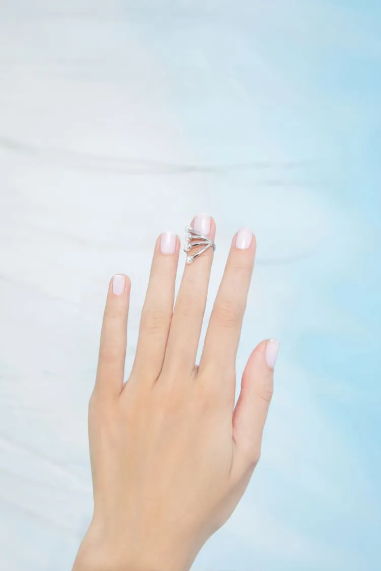pearl tiara nail ring in silver