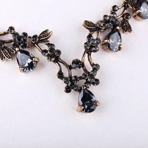 "Keeley" - Victorian Gothic Black Bridal 3-Piece Jewelry Set With Tiara